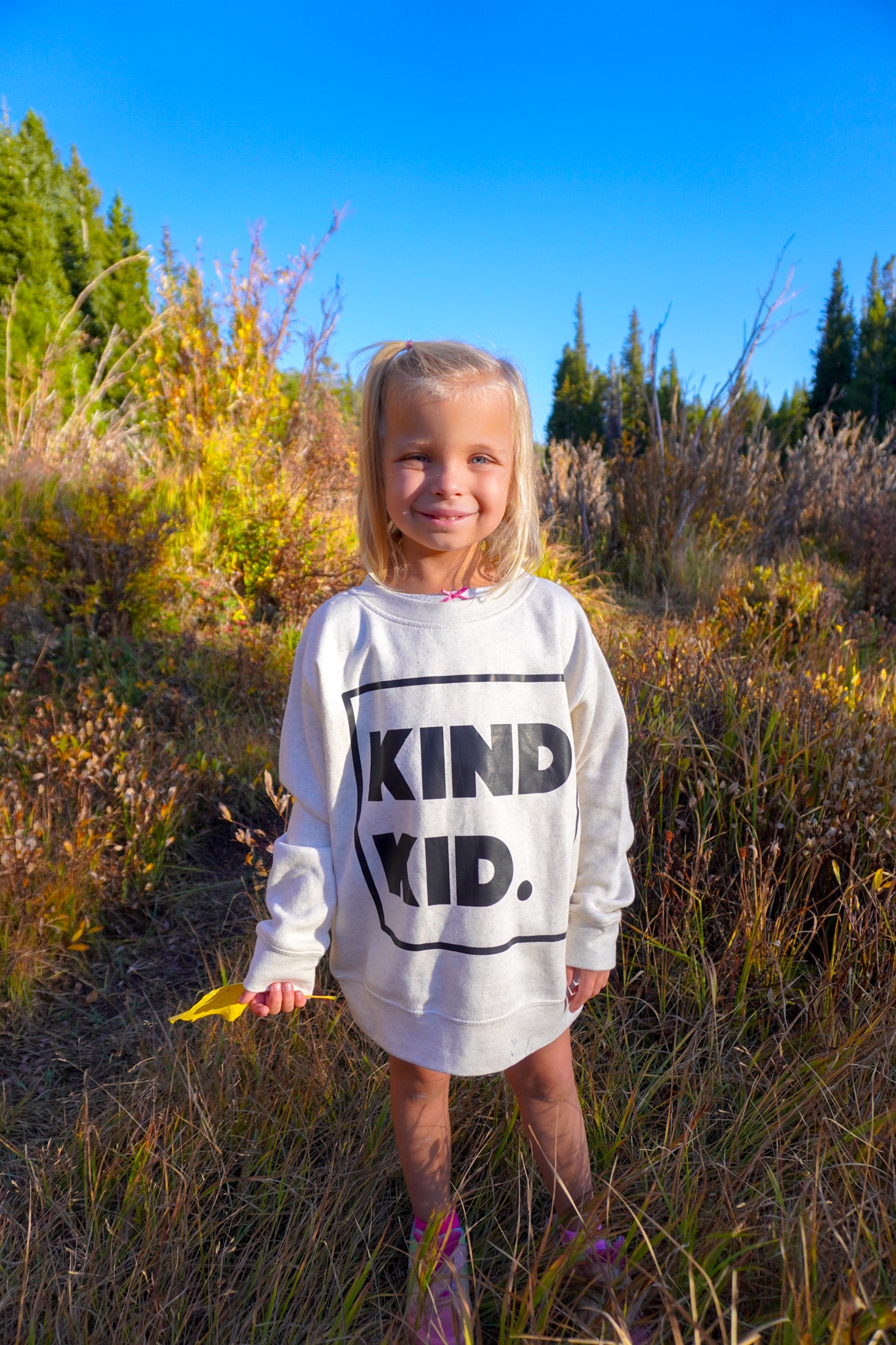 KIND KIND CREAM SWEAT SHIRT